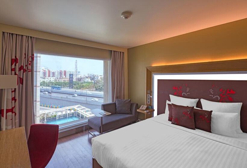 디럭스 룸, Novotel Bengaluru Outer Ring Road
