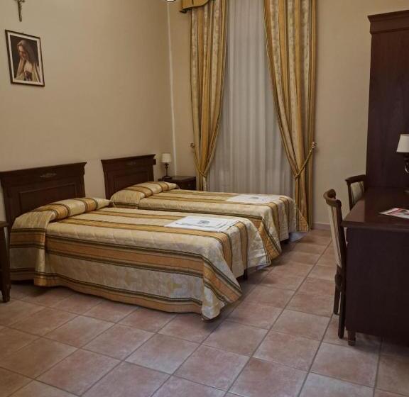 Номер Стандарт, Casapaceebene