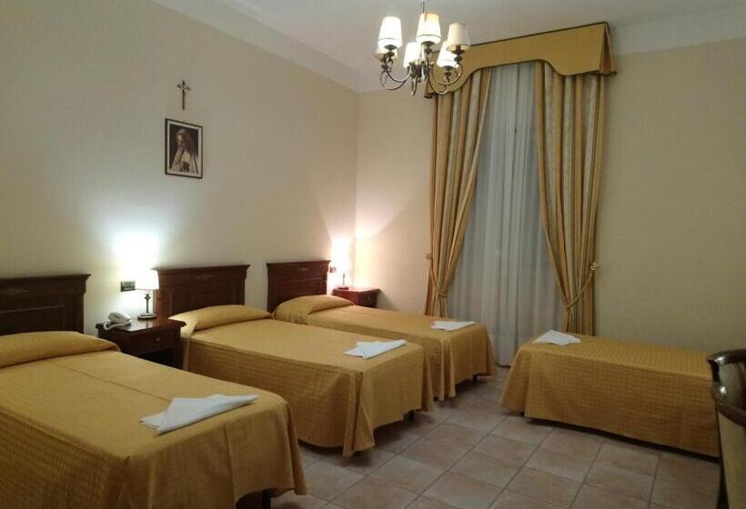 Четырехместный Номер Стандарт, Casapaceebene