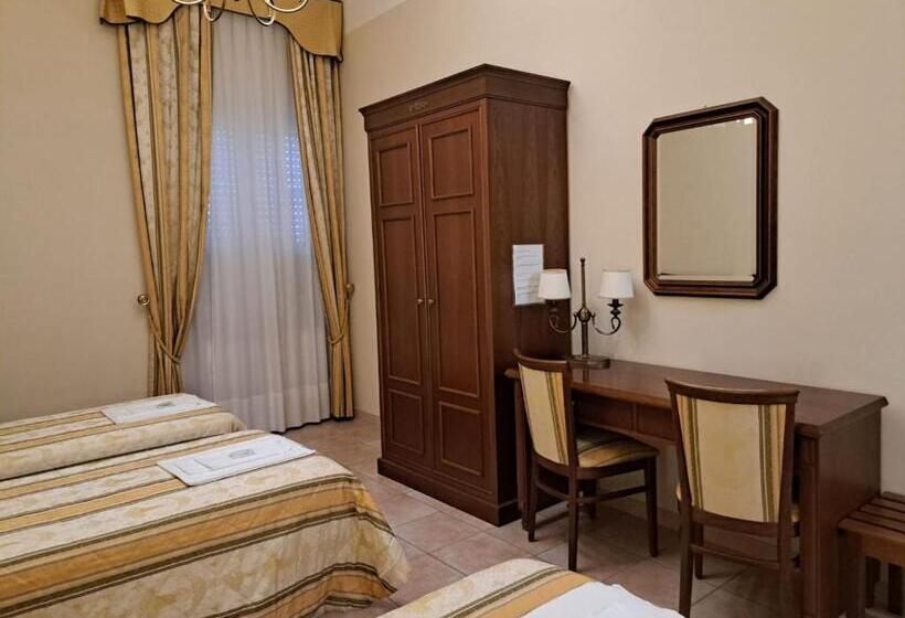 Номер Стандарт Трехместный, Casapaceebene