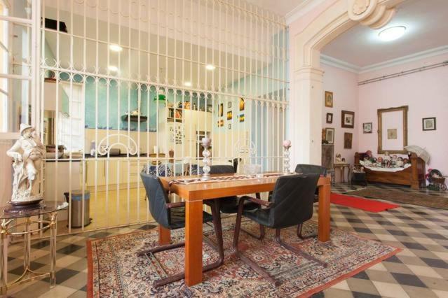 Апартаменты Deluxe 1 Спальня, Casal Banco De Felanitx,habitaciones Privadas