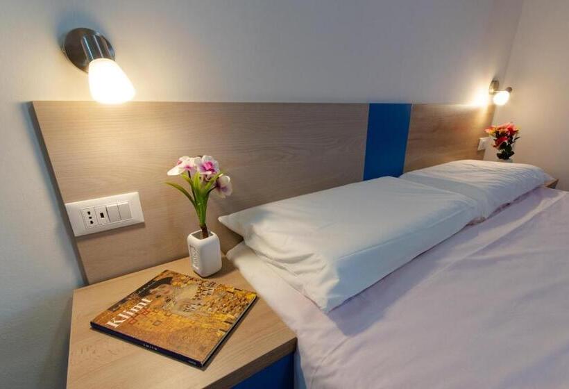 اتاق استاندارد, Bed & Blu