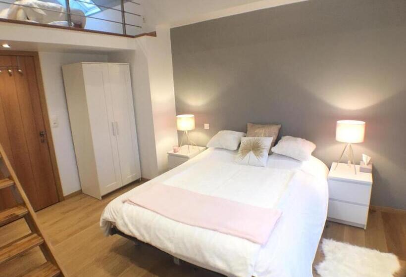 اتاق خانوادگی, B&b Pegasus Ii   Chambre De Luxe Avec Sauna Privatif
