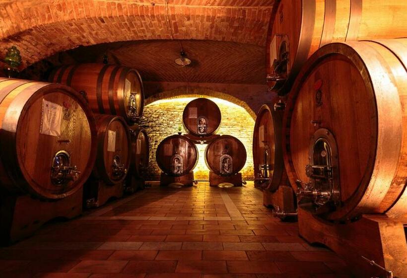 Номер Deluxe с Балконом, Cascina Pugnane