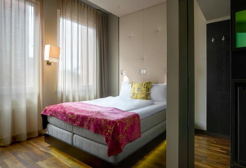 スタンダードシングルルーム, Clarion Collection Hotel Folketeateret