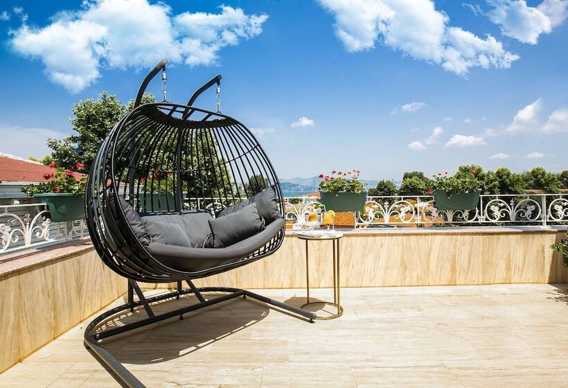 Номер Стандарт, Ascot Hotel Büyükada