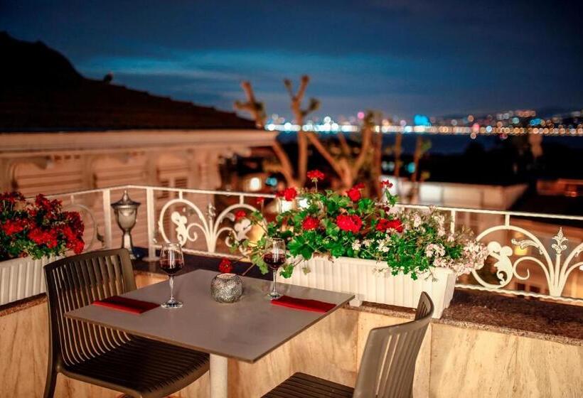 Номер Deluxe Вид на Море, Ascot Hotel Büyükada