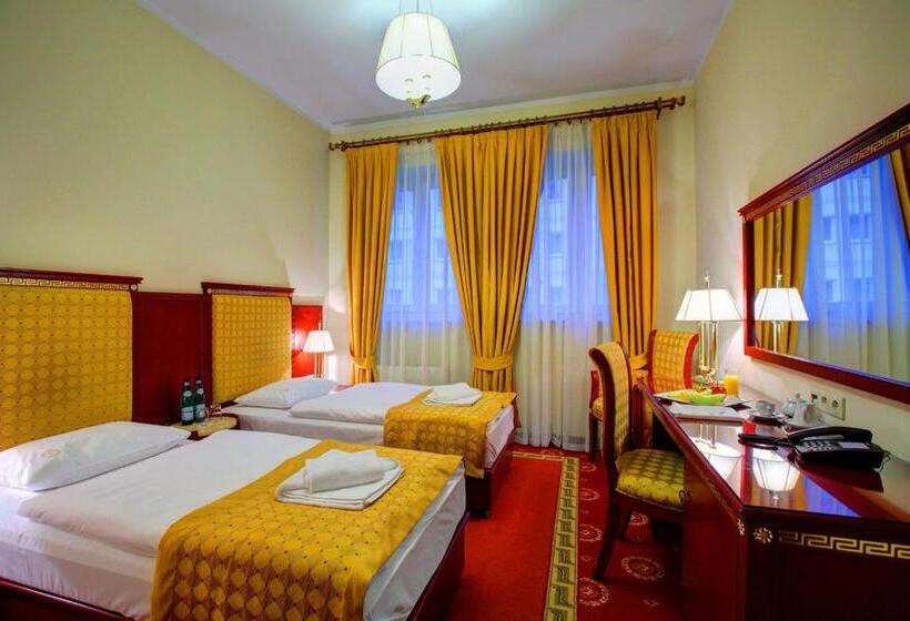 Номер Deluxe, Holiday Park