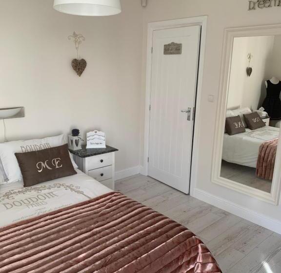 Номер Deluxe, Country House