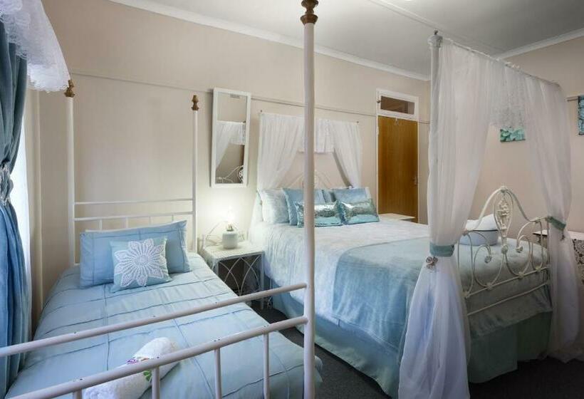 Семейный Номер Deluxe, Hillside Guest House