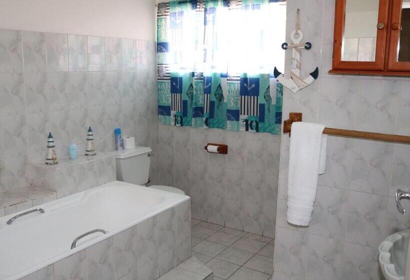 Номер Стандарт, Caledon Overnight Rooms