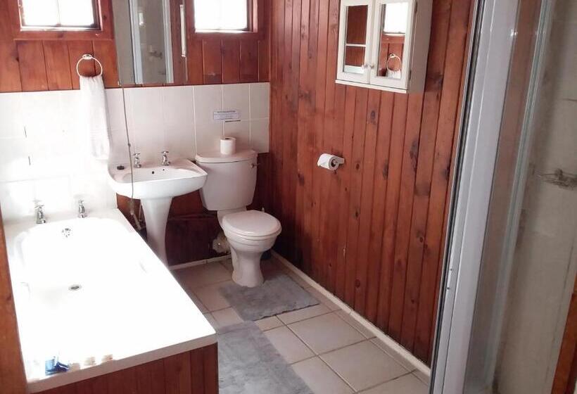 Хижина, Blue Haze Country Lodge