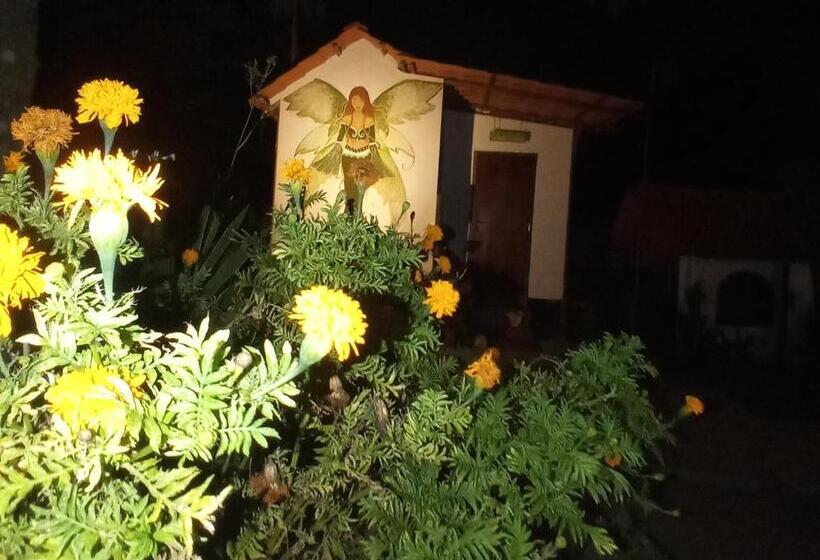スタンダードバンガロー, Hostel Portal Das Fadas