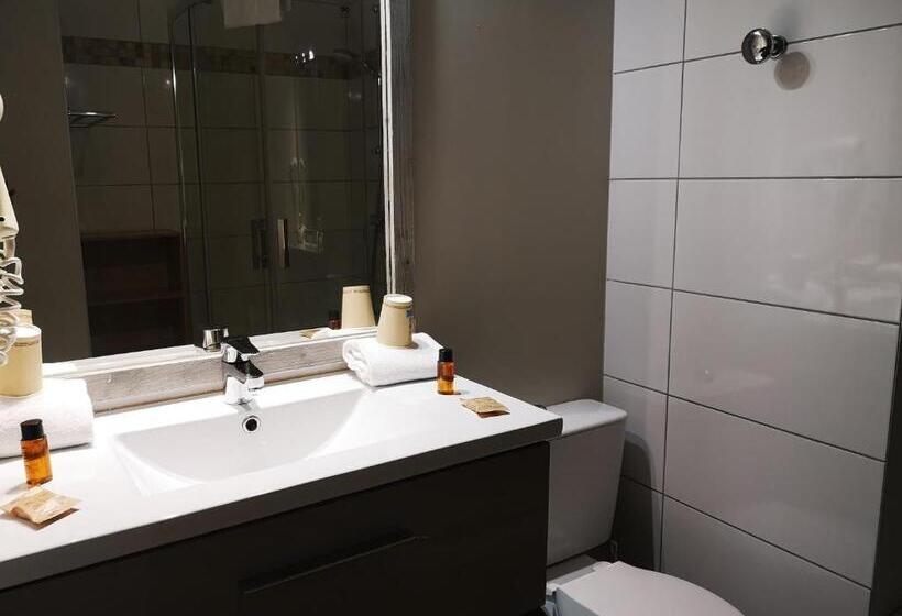 Семейный Номер, Hôtel Le Mas Des Ponts D Arles