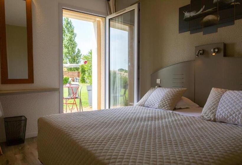 Номер Комфорт, Hôtel Le Mas Des Ponts D Arles
