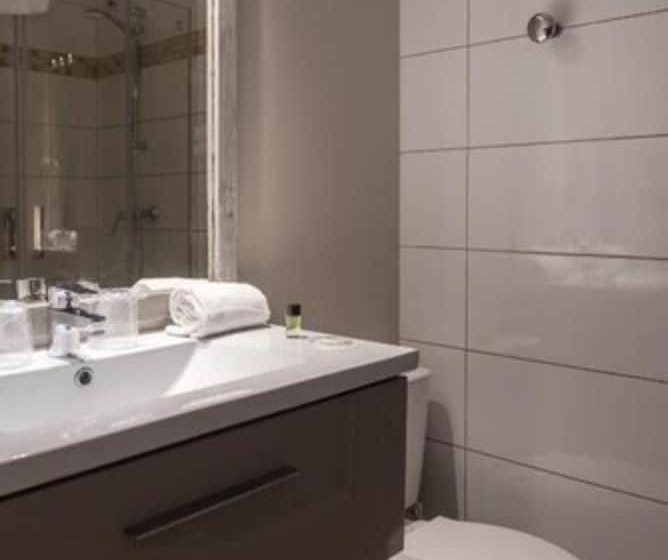 Семейный Номер, Hôtel Le Mas Des Ponts D Arles