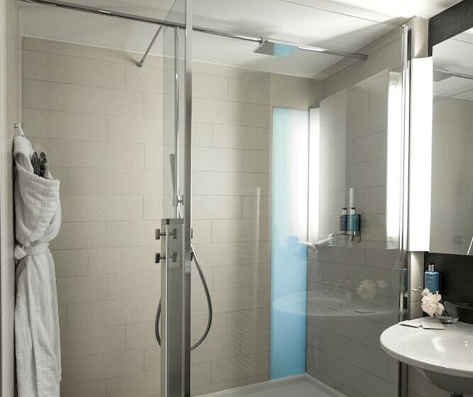 수피리어 룸 도시 전망, Royal Antibes   Luxury Hotel, Résidence, Beach & Spa
