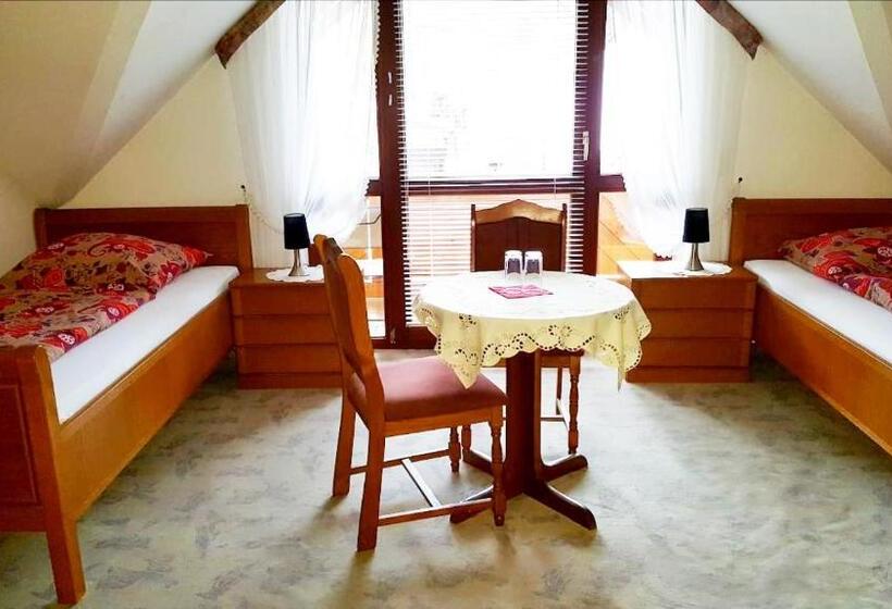 Номер Стандарт с Балконом, Pension Wiesengrund