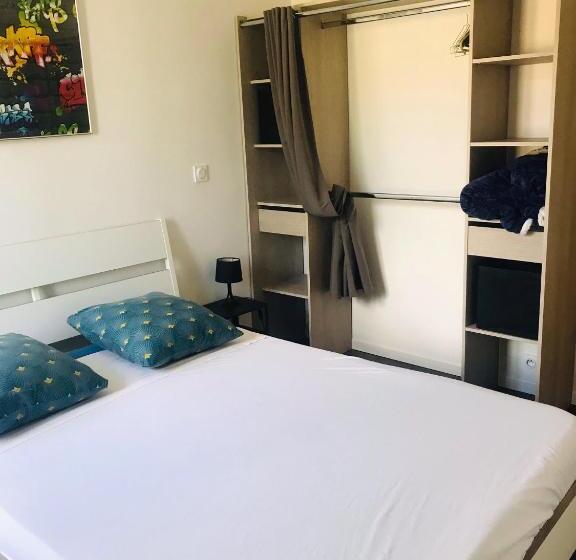 Апартаменты 2 Спальни, Appart Hotel Sathonay Rillieux Lyon