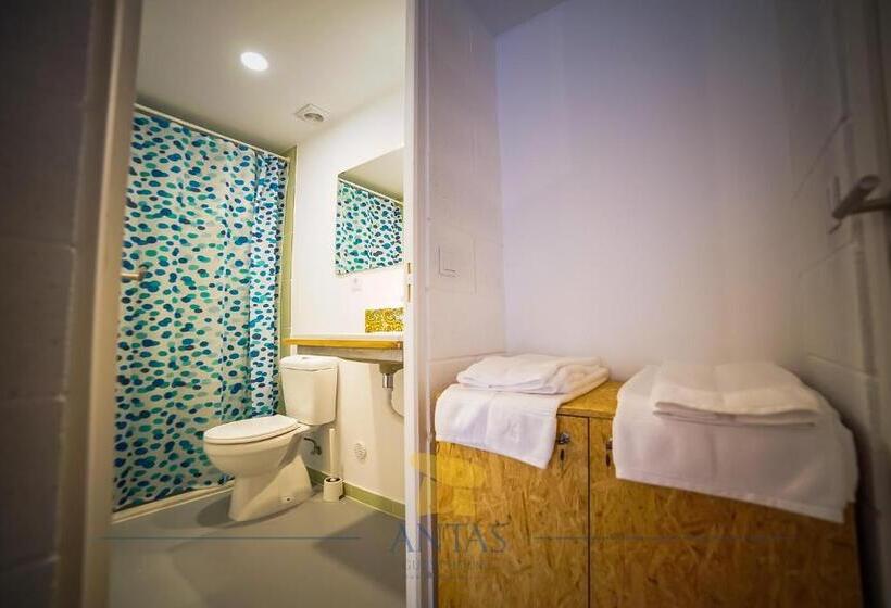 اتاق استاندارد, Antas Guest House