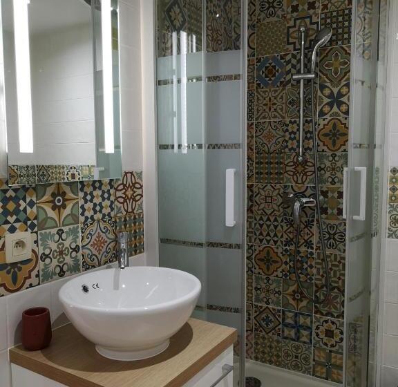 Апартаменты 3 Спальни, La Bastide Du Limon