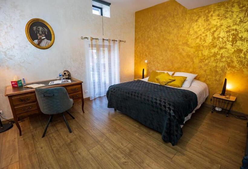 Апартаменты 3 Спальни, La Chambre Enchantée