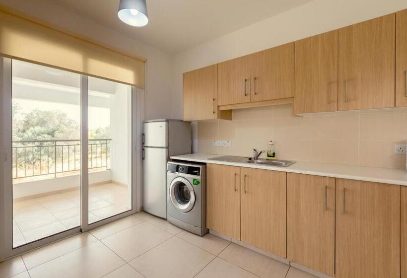 Апартаменты 2 Спальни, Oceania Bay Village