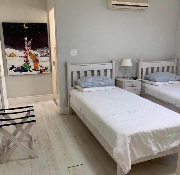 Номер Стандарт, Oceansnest Guest House