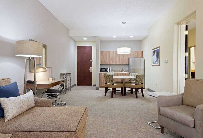 Люкс, Hampton Inn & Suites Wellington