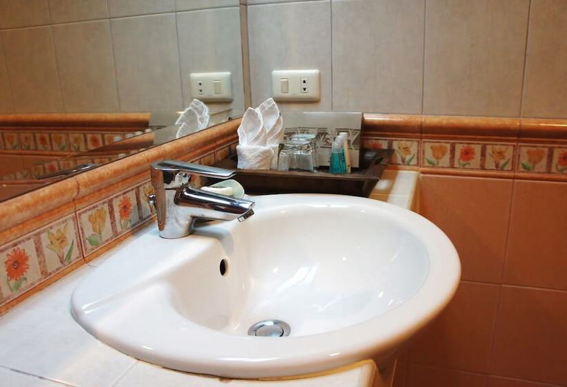 اتاق لوکس, Safari Beach Hotel   Sha Extra Plus