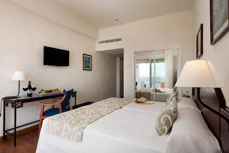 디럭스 트리플 룸, The Serenity Hua Hin