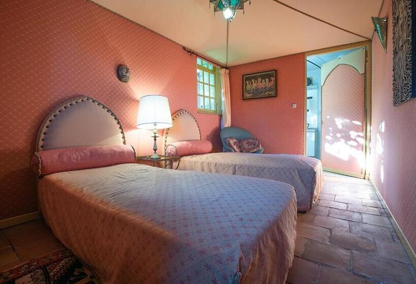 Номер Стандарт, Domaine De Bertranet   Chambres D Hôtes
