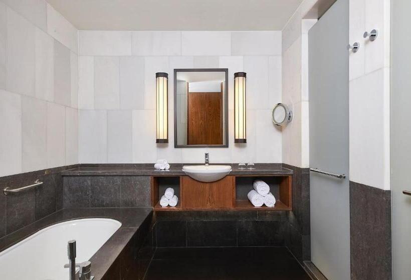 Номер Deluxe, The Westin Xi An