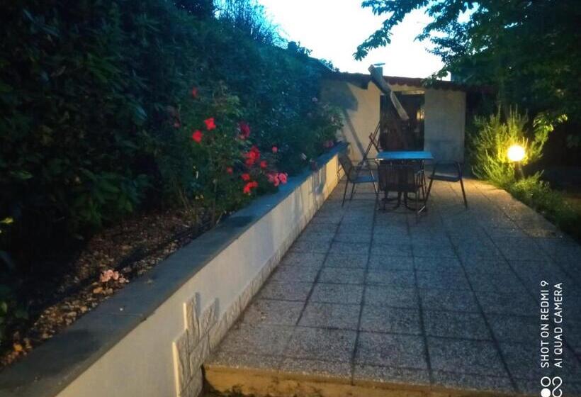 Номер Стандарт, San Casciano