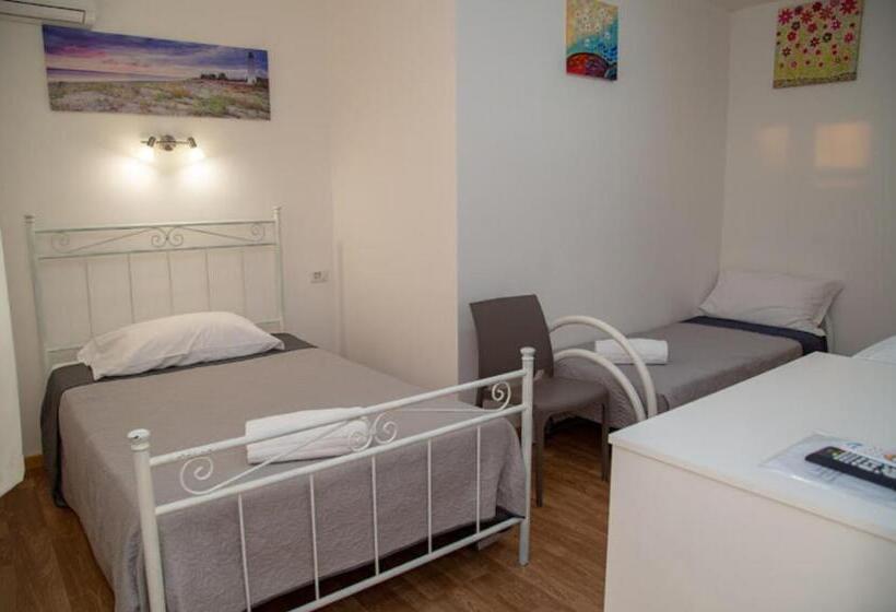 Номер Стандарт, Sea Beach Pozzallo