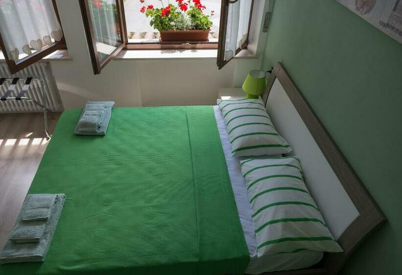 标准三人间, Casa Verde Belluno