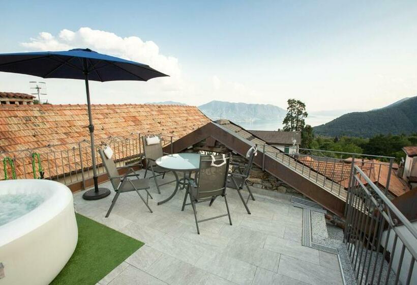 Suite with lake view, La Casetta Delle Ragazze Ribelli
