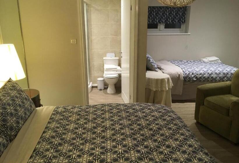 Семейный Номер, The Annexe At Asbit Lodge