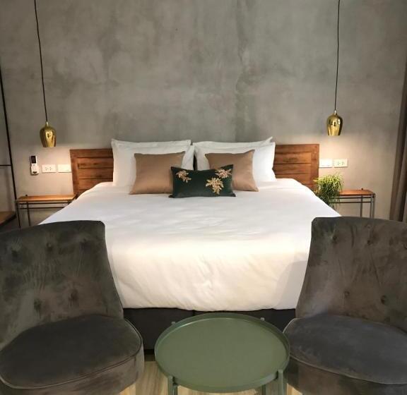 스위트 킹사이즈 침대, Gajib Bed&breakfast