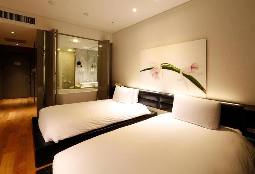 اتاق لوکس, Grand Mercure Ambassador Changwon
