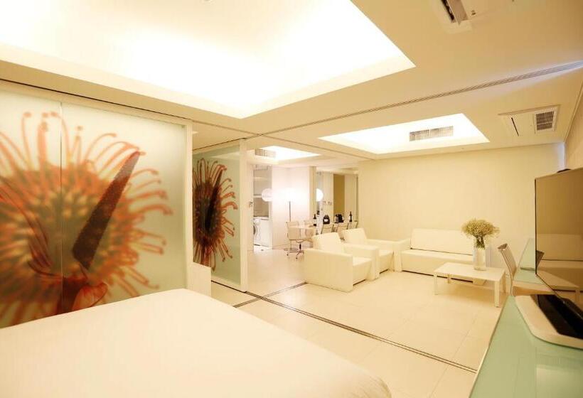سوئیت اجرایی با تخت کینگ, Grand Mercure Ambassador Changwon