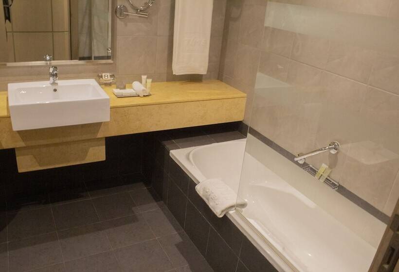 Президентский Люкс, Time Grand Plaza Hotel, Dubai Airport