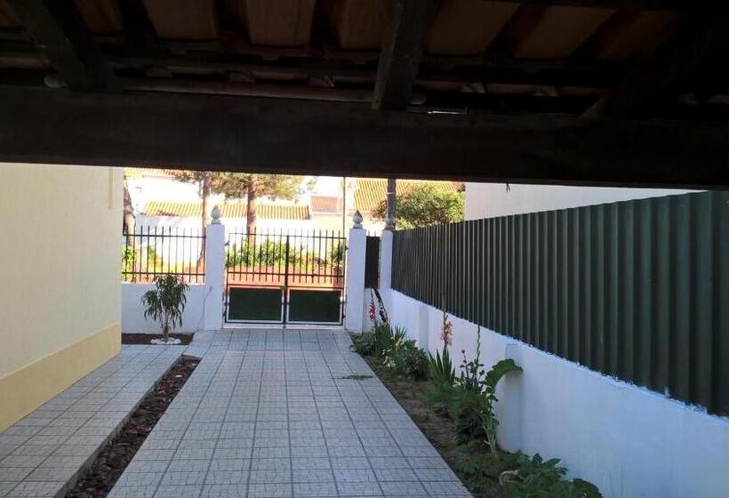 Семейный Номер, Casa Do Limoeiro