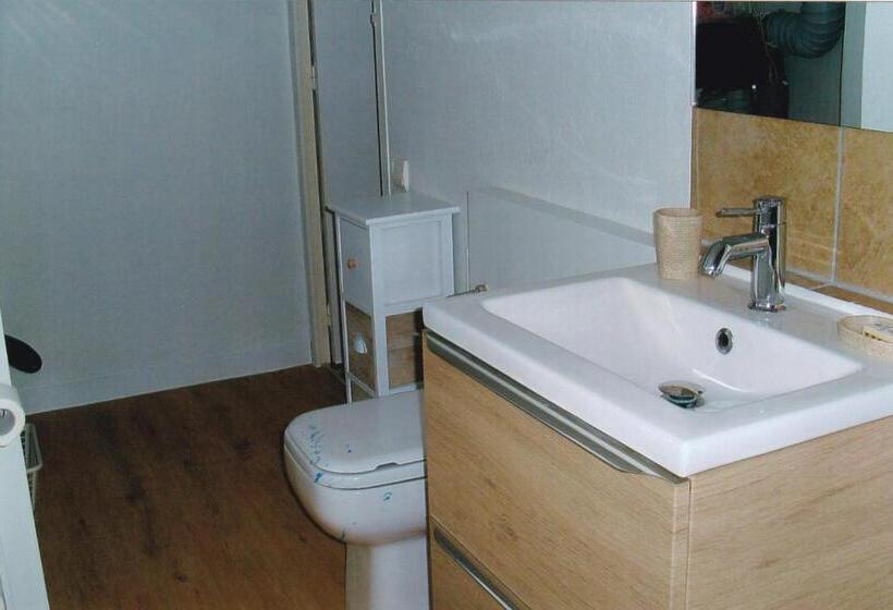 Номер Стандарт, Chambre D Hotes A Nérac