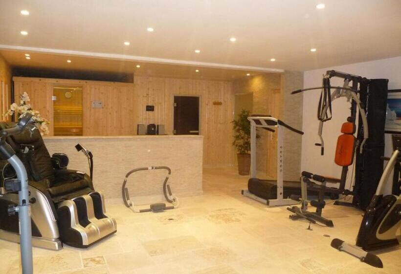 Номер Стандарт Вид на Сад, Havre De Paix 5 étoiles Prestige Jacuzzi, Hammam, Sauna, Piscine Chauffée Mougins Cannes Grasse