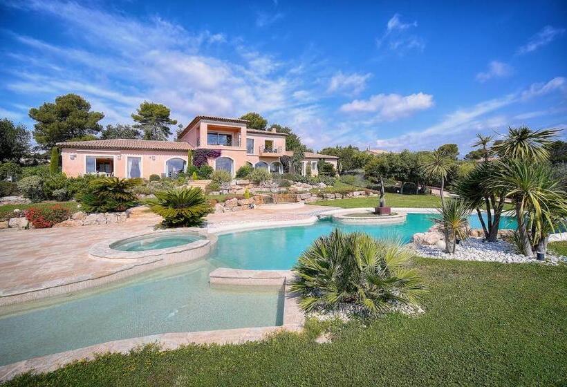 Номер Стандарт Вид на Сад, Havre De Paix 5 étoiles Prestige Jacuzzi, Hammam, Sauna, Piscine Chauffée Mougins Cannes Grasse