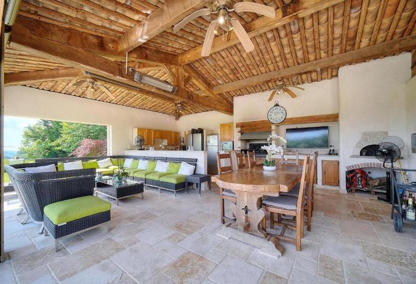 Номер Стандарт Вид на Море, Havre De Paix 5 étoiles Prestige Jacuzzi, Hammam, Sauna, Piscine Chauffée Mougins Cannes Grasse
