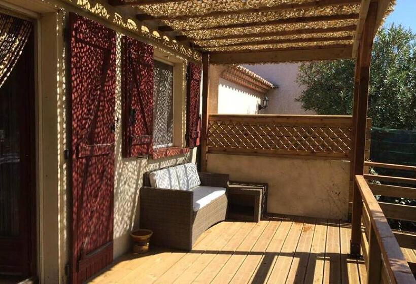 Номер Стандарт, Chambre D Hôte  Le Ponant