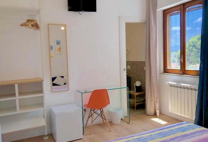 Standard Room, Mondello Beach   Rooms By The Sea