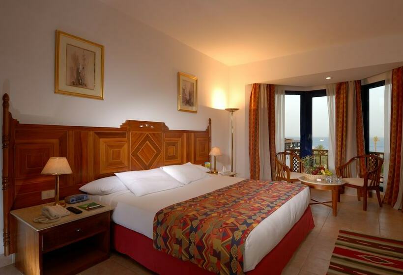 کلبه ییلاقی, Amphoras Beach   Ultra All Inclusive